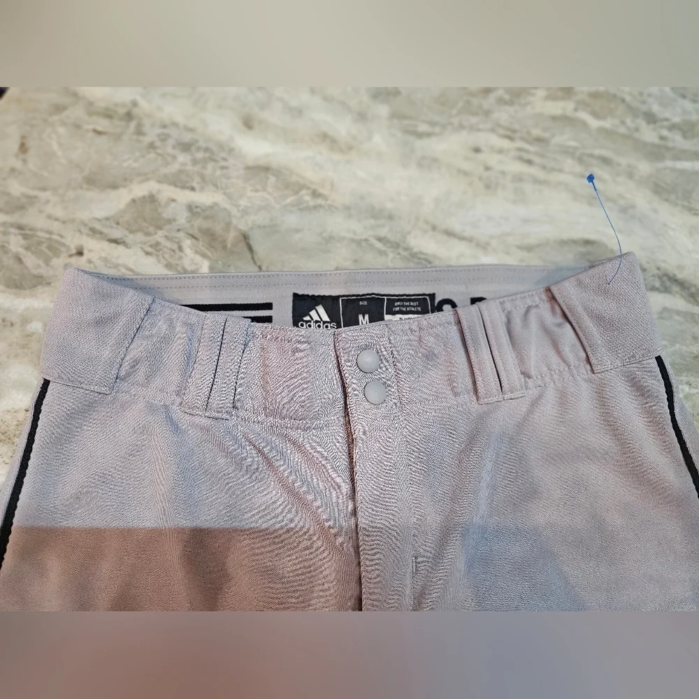 Authentic Adidas Men’s Baseball Pants in size Medium. From the Player ID line